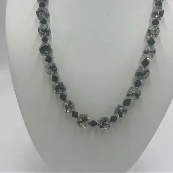 Vintage Black and Clear Glass/Stone Beaded Necklace with Magnetic Clasp - Picture 3 of 6